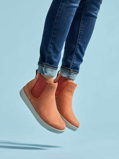 Kicker Chelsea Leather | BOGS Women