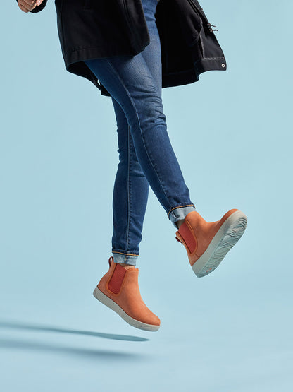 Kicker Chelsea Leather | BOGS Women